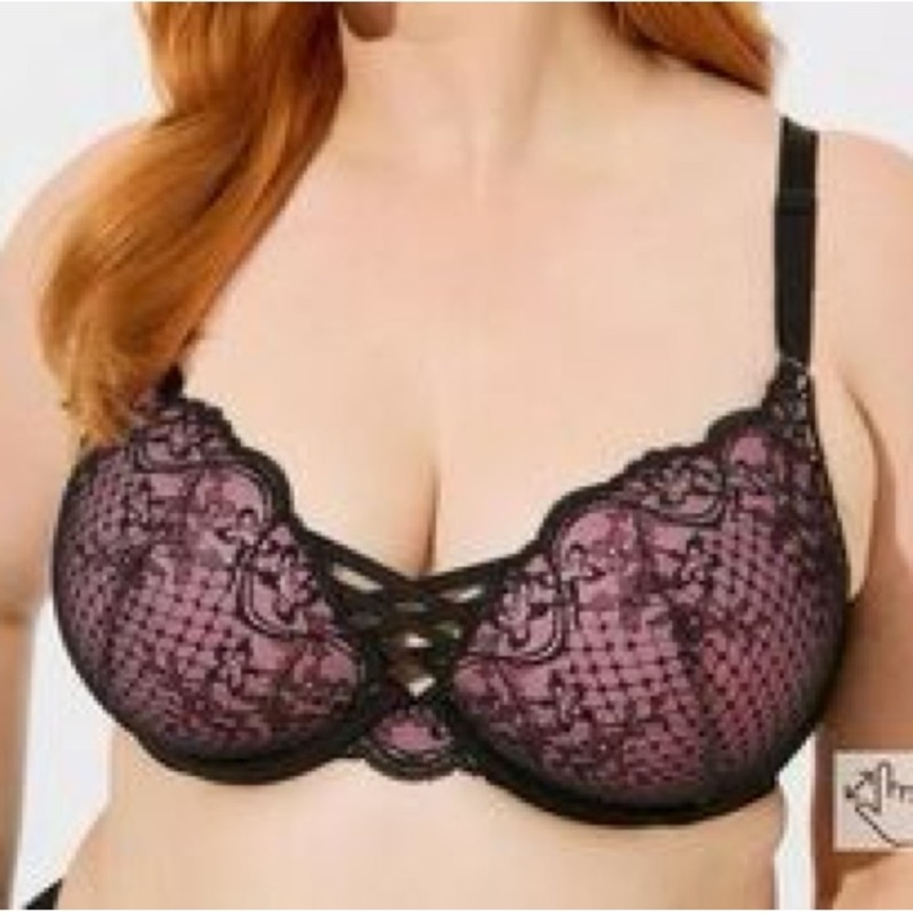 Torrid women’s pink/black lace mesh bra - 46D
